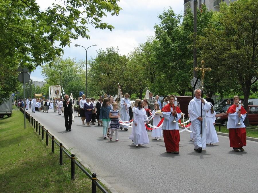 Ursynów - procesja na ul. Braci Wagów