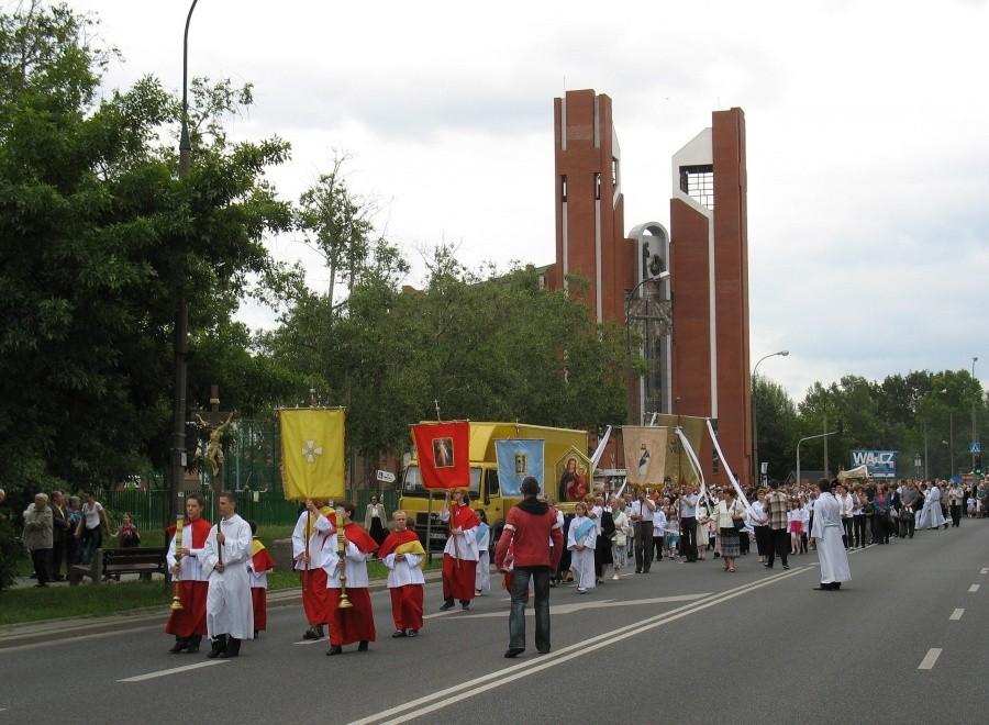 Ursynów - procesja na ul. Dereniowej
