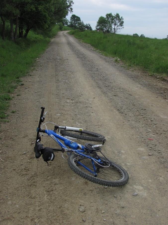 Road to Wyszowatka