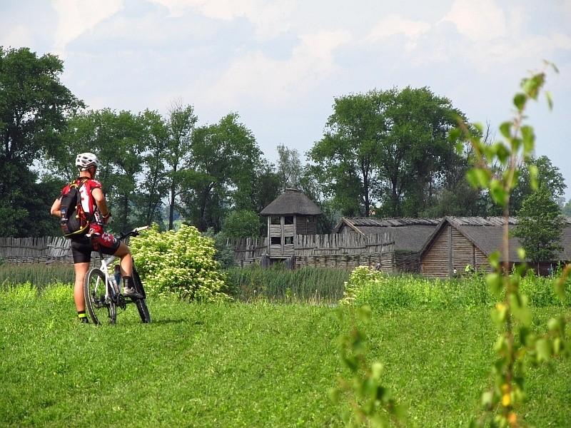 Biskupin - średniowieczna osada