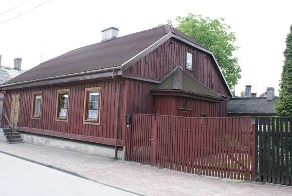 odnowiona, drewniana