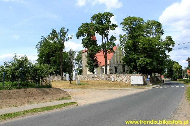 Kościół w Rzeplinie wzniesiony w latach: 1797-8, staraniem dziekana tyszowieckiego Michała Siekierzyńskiego