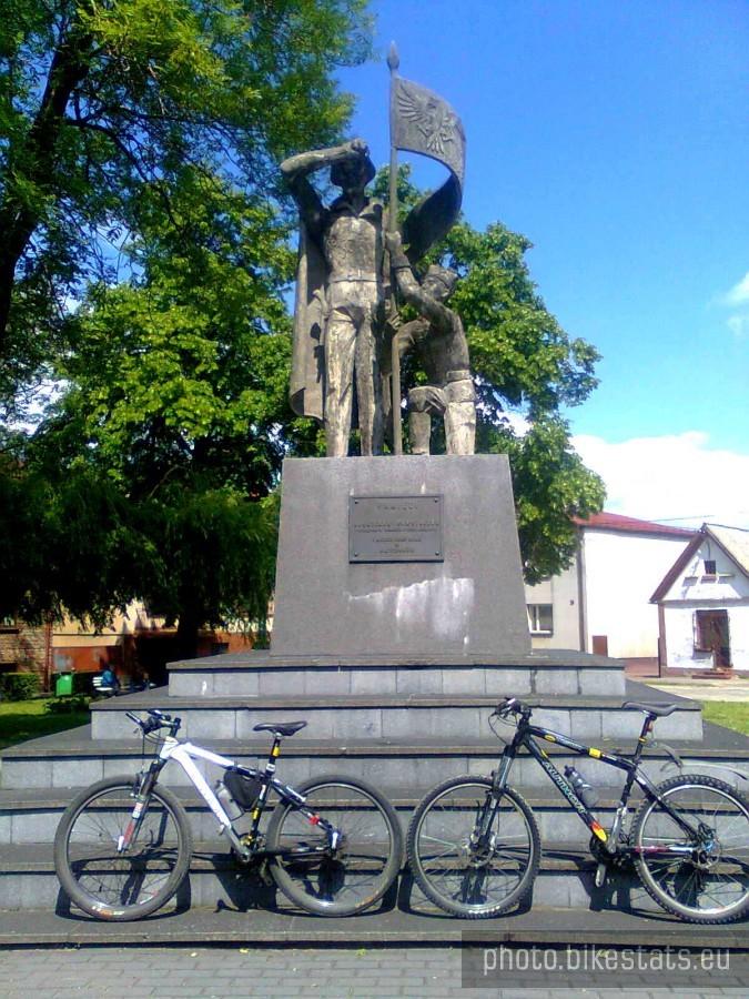 Pomnik w Mrzygłodzie