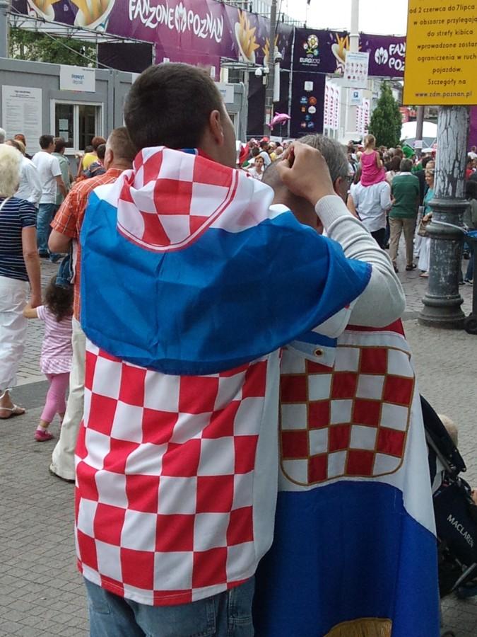 kibic kibicowi maluje ...