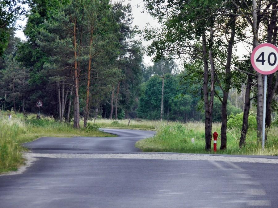 Droga z miejscowości Dobra do miejscowości Buk.