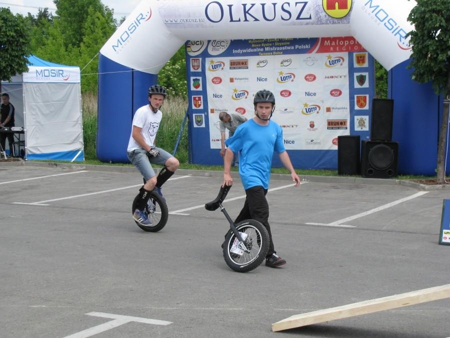 Monocykliści