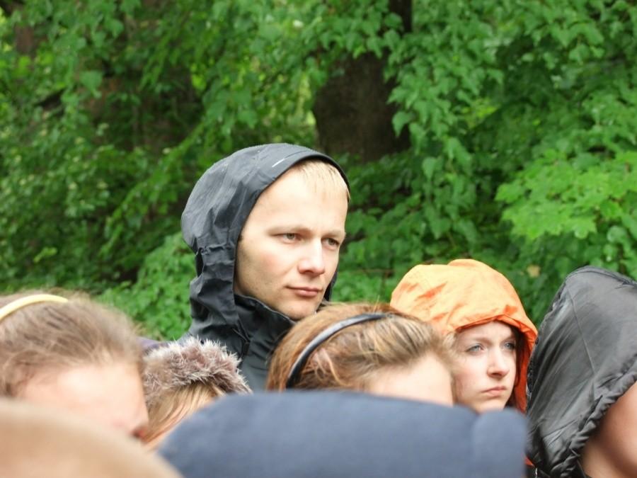"Ta przewodniczka za dużo gada. Zabijmy ją."