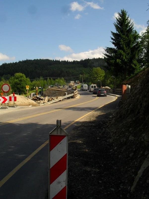 Początek najstromszego podjazdu i jeden z 7 mostów remontowanych na trasie