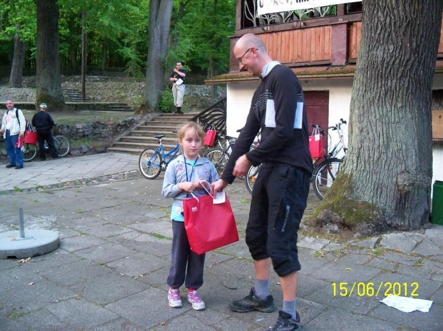 ... PRZEJECHAĆ JĄ Z UŚMIECHEM NA TWARZY...