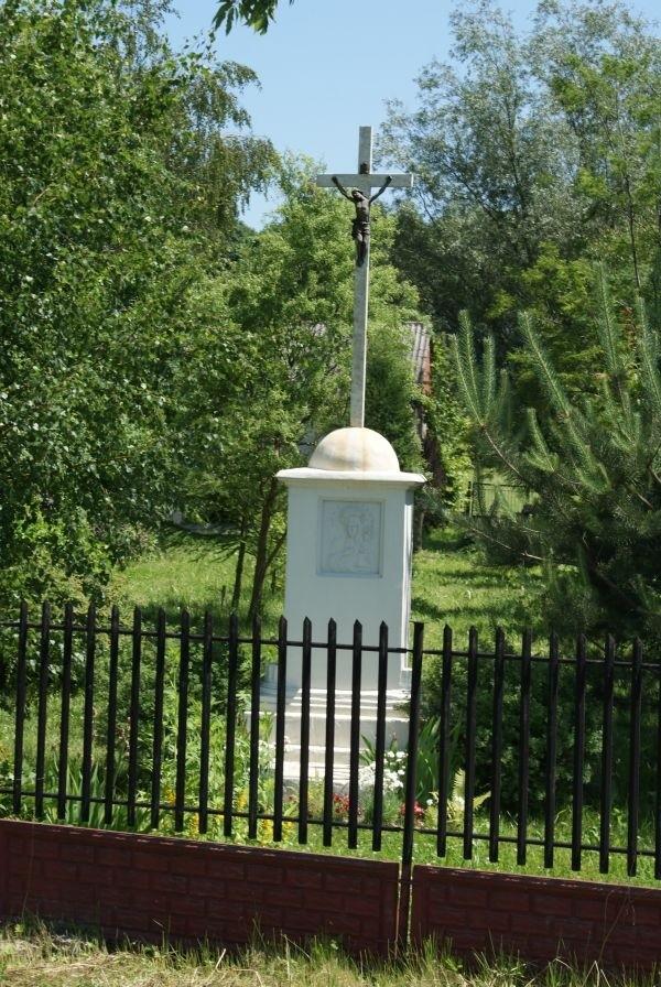 jeszcze jedna biała gdzieś po drodze