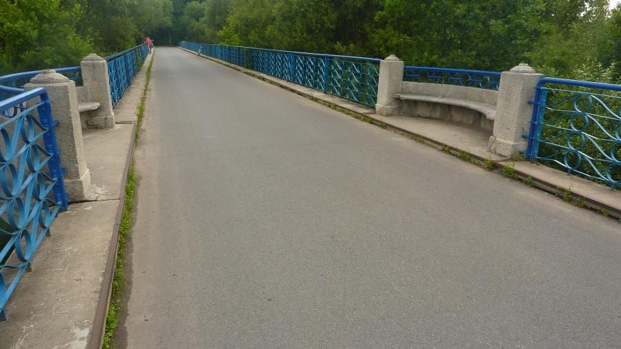 Zabytkowy most nad Pilicą w Spale