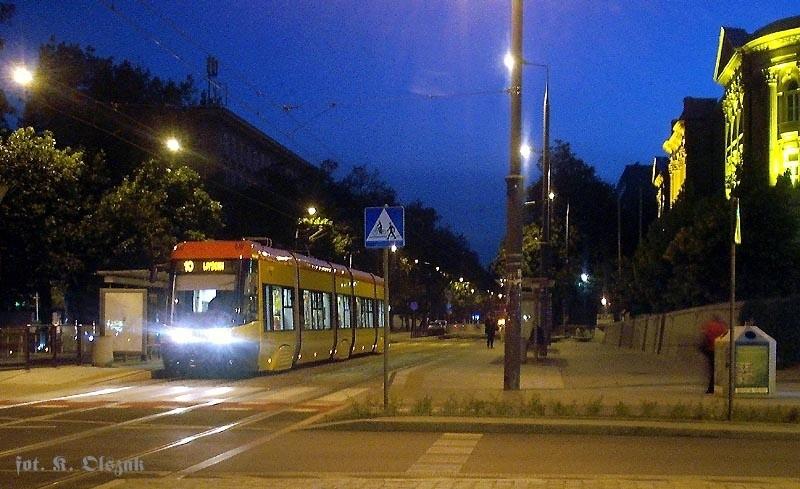 Tramwajem przez Nowowiejską