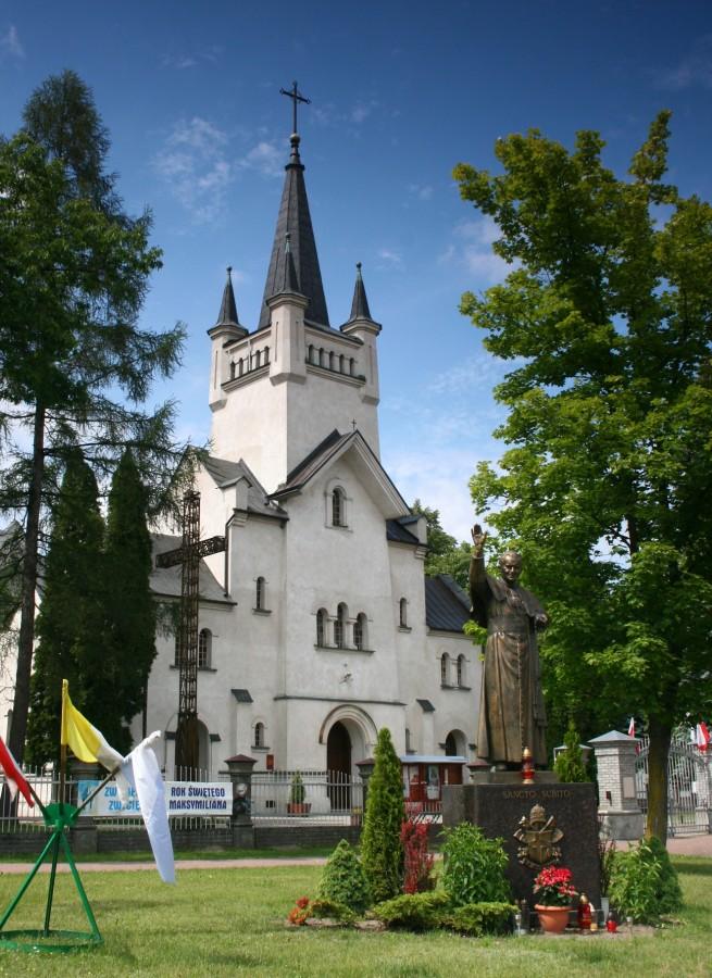 Kościół p.w. Matki Boskiej Różańcowej w Sławatyczach