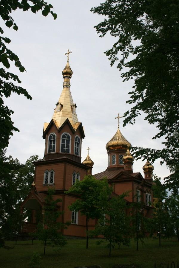 Kolejna z napotkanych cerkwi- spotkałem ich mnóstwo po drodze, tutaj wrzucam tylko małą część z nich.
