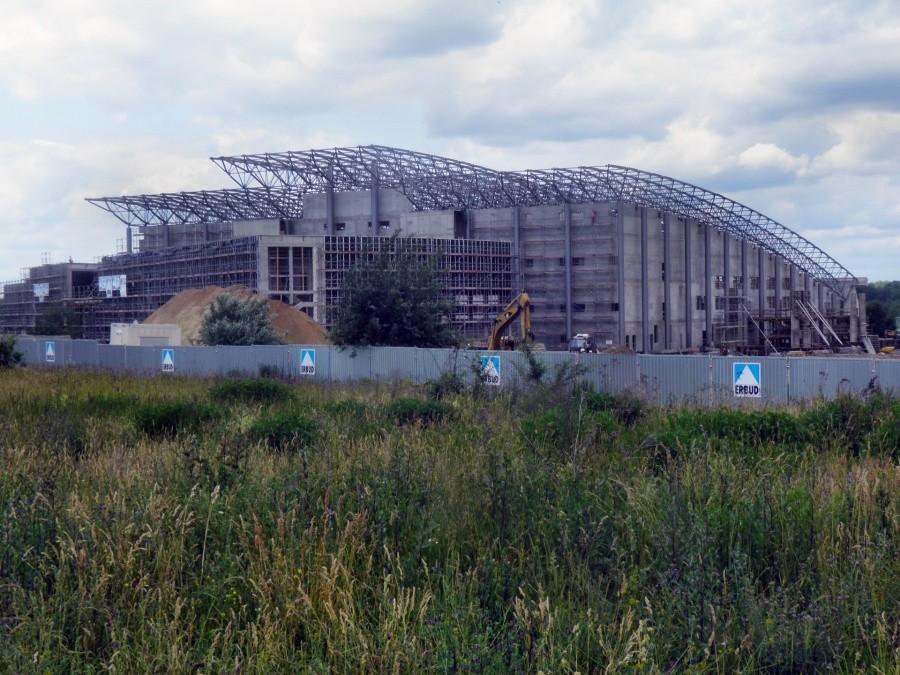Aktualny wygląd budowy hali sportowej przy ulicy Szafera - 19 czerwca 12 r.