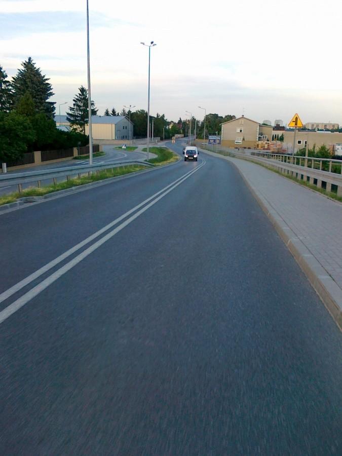 Zjazd z wiaduktu w Szeligowską