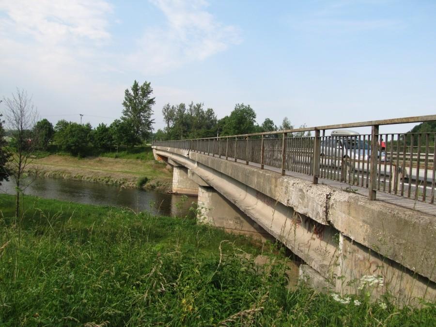 Most nad rzeką Opavą