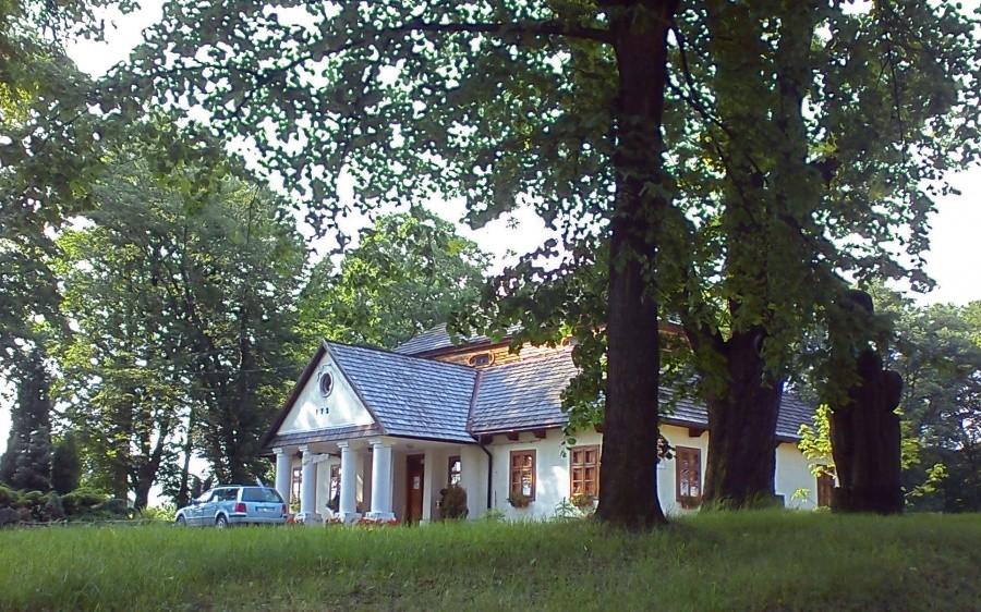 Dworek w Krzykawce