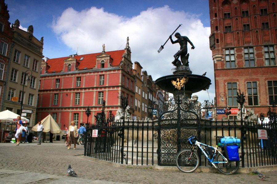 Pod fontanną Neptuna