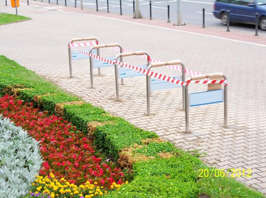 NOWE ELBLĄSKIE STOJAKI ROWEROWE-ul. Hetmańska