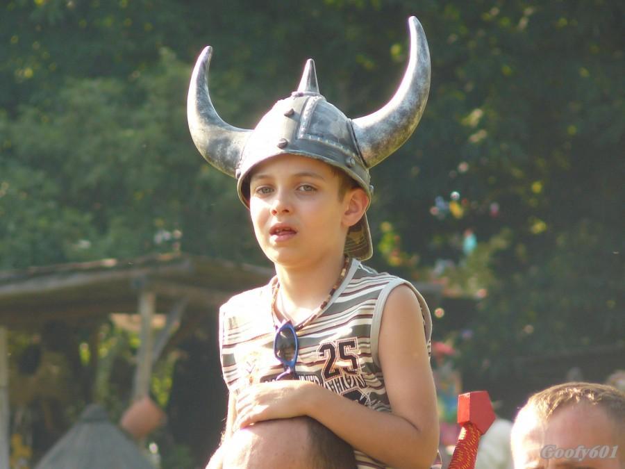 Hełm już jest pora na resztę wyposażenia :)