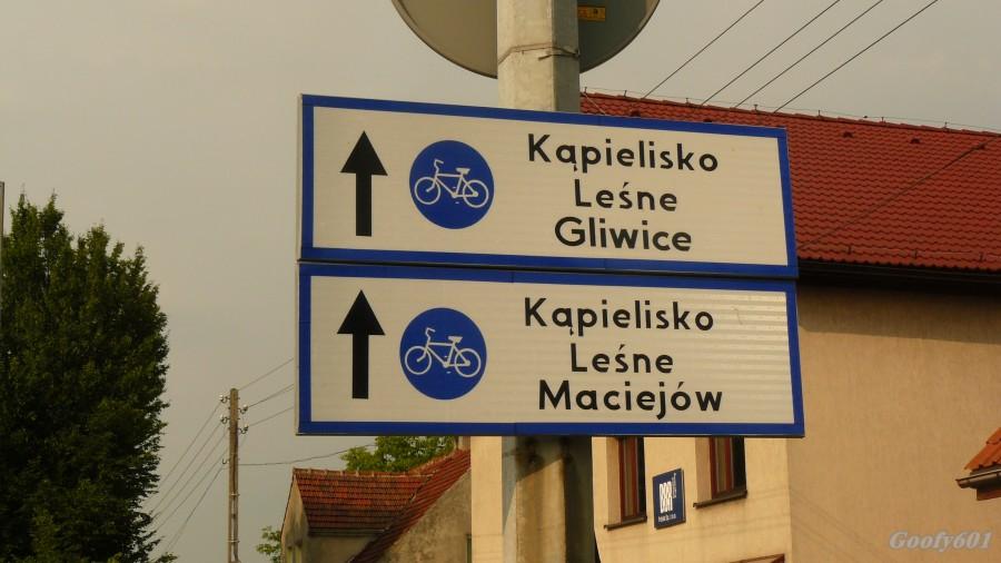 Zdradliwe drogowskazy ;)