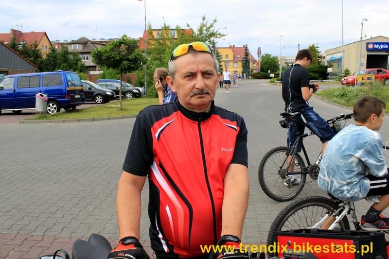 przed wyruszeniem na II Paradę Rowerową