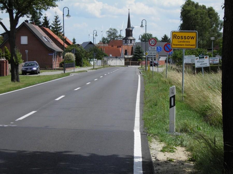 Rossow - miejscowość między Pasewalkiem a Loecknitz.