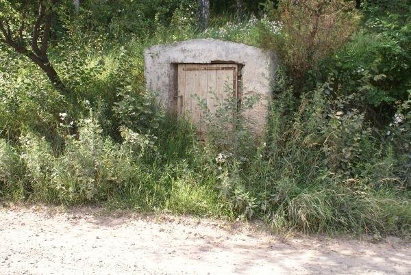 jadne są zamknięte