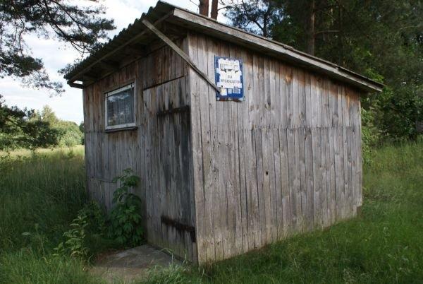 przystanek dla wysiadających? w polu? ;)