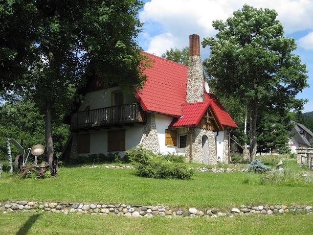Urokliwy domek na sprzedaż w Orłowcu