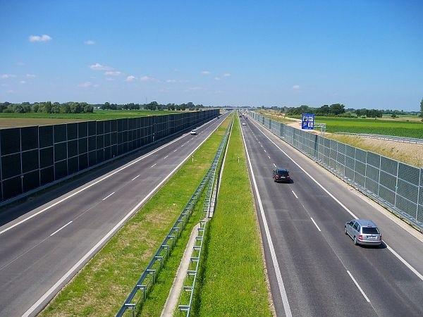 Autostrada A2 w Brwinowie