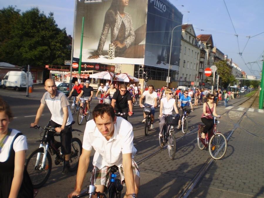 Masa Krytyczna - wielu nas jest, wielu!