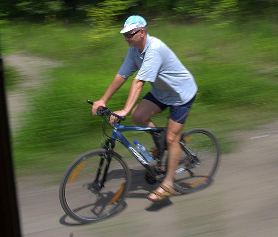 Niektórzy towarzysza nam rowerowo