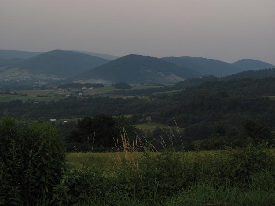 Pieniny Gorlickie w półmroku