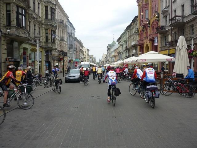 Słynna ulica Piotrkowska