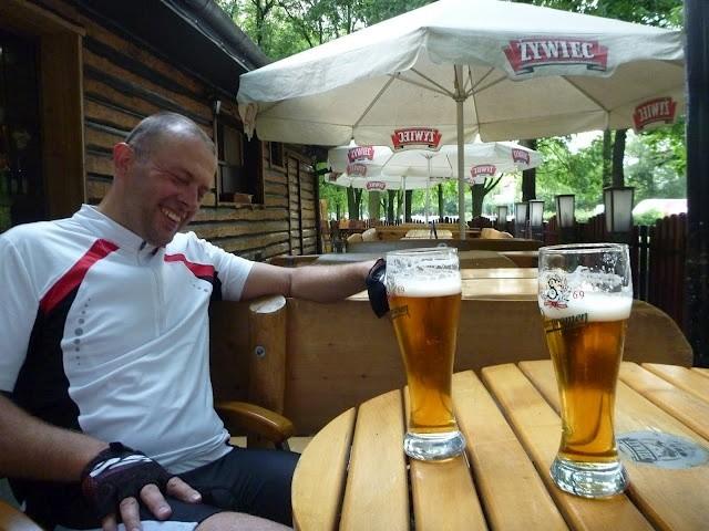 Jak niewiele poczeba mu do szczęścia :)