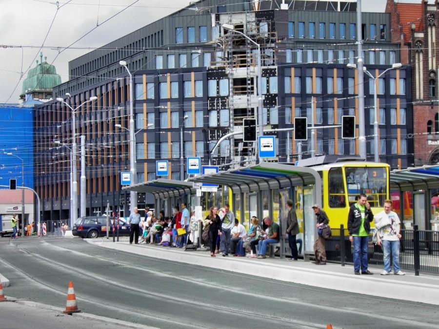 Brama Portowa - przystanek tramwajowy przy ul. Wyszyńskiego.
