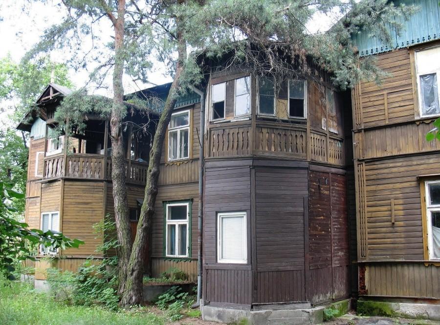 Radość - drewniak przy ul. Junaków 22