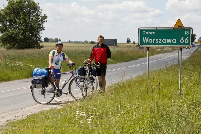 Bogdan i Jarek przed Warszawą...