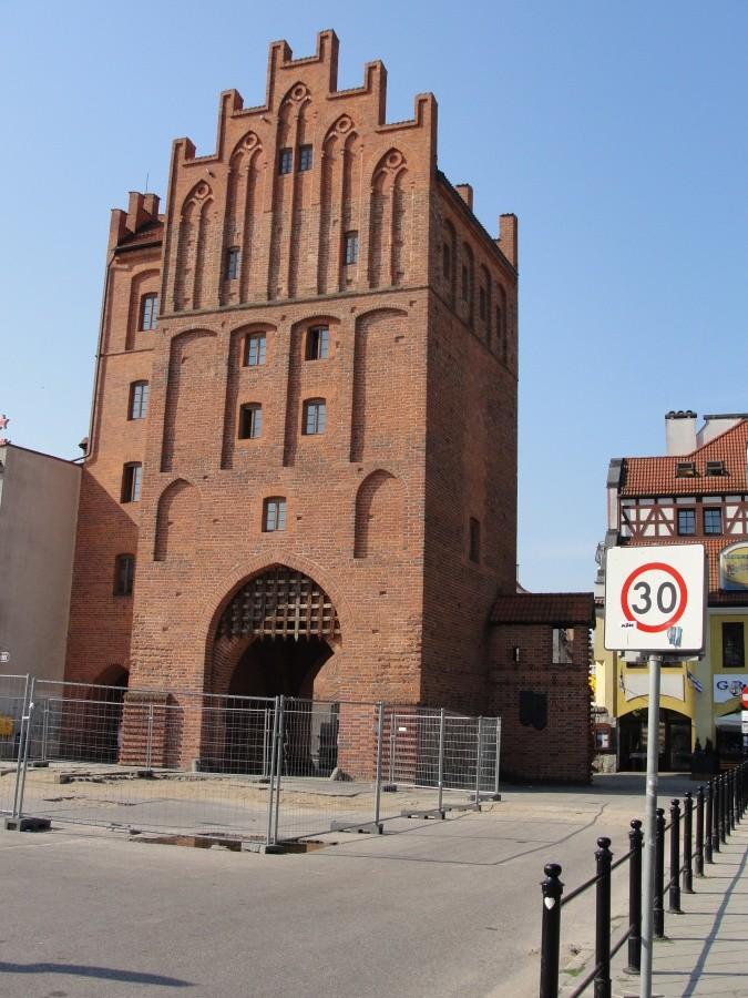 brama górna na olsztyńskiej starówce