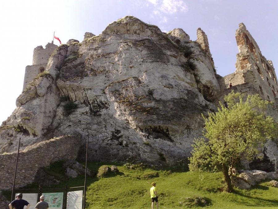 Ogrodzieniec Zamek