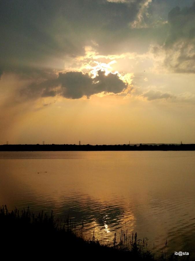 zachodzące nad Pogorią IV