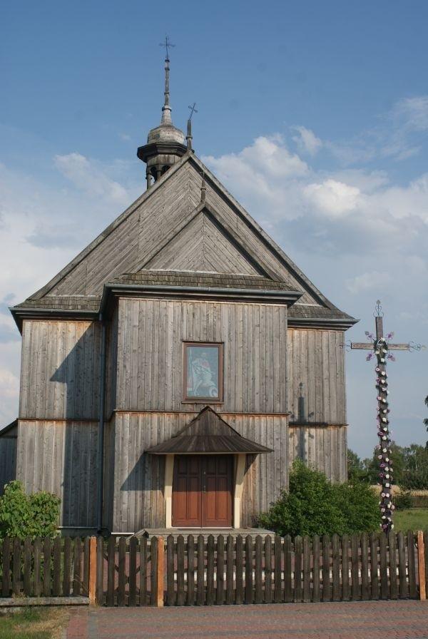 kościół w Twardej