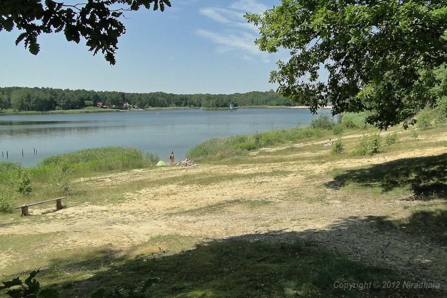 Jezioro Średnie