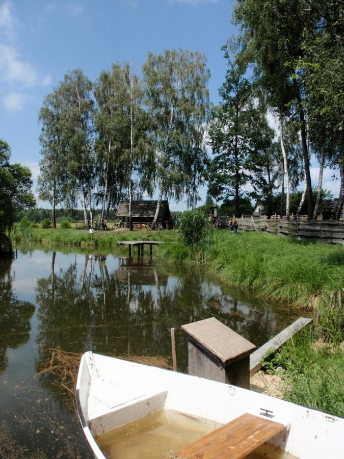 Staw przy leśniczówce "Wapiennik"