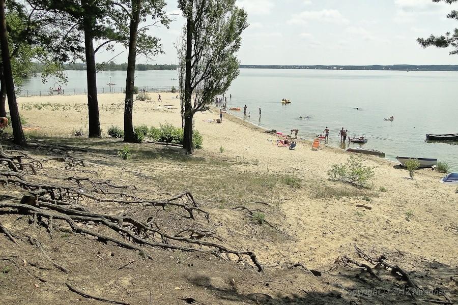 plaża na północnym brzegu Jeziora Turawskiego