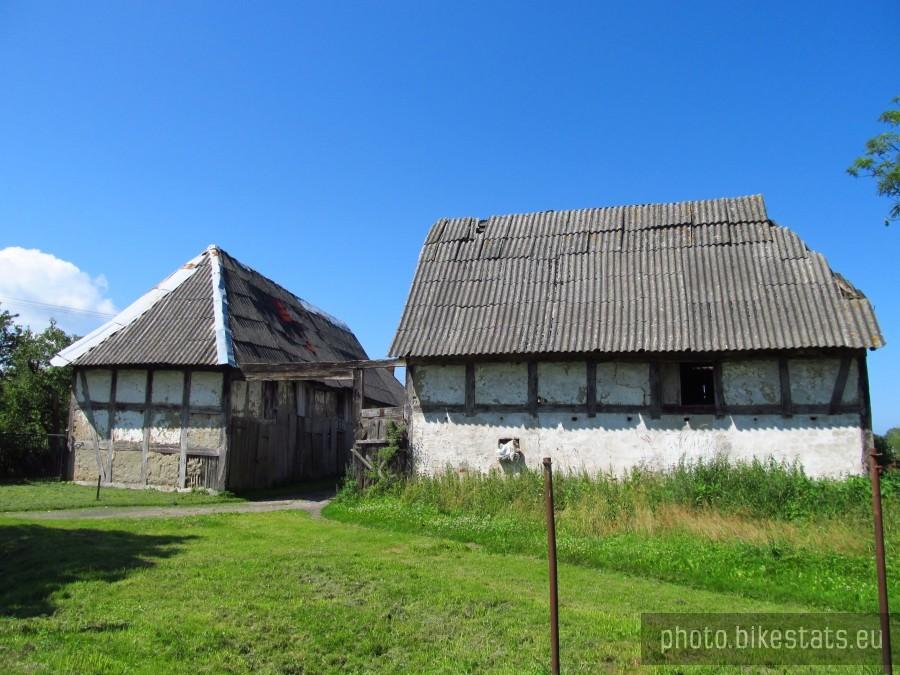 bieda aż piszczy