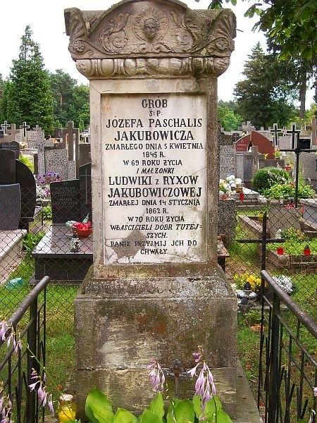 Grób Jakubowiczów, właścicieli Lipkowa na przełomie XVIII i XIX wieku