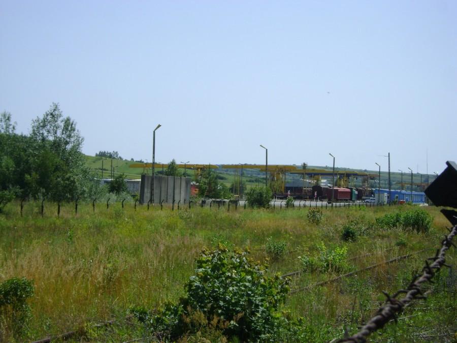 Terminal przeładunkowy LHS-u w Brodach w oddali